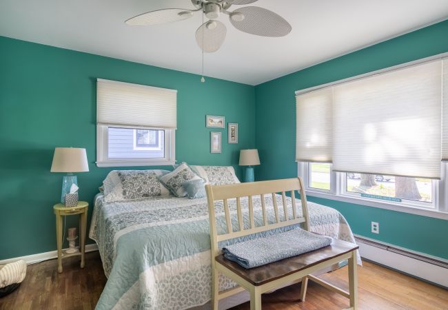 House in South Haven - Welcome to Anchors Away House in South Haven - Welcome to Anchors Away