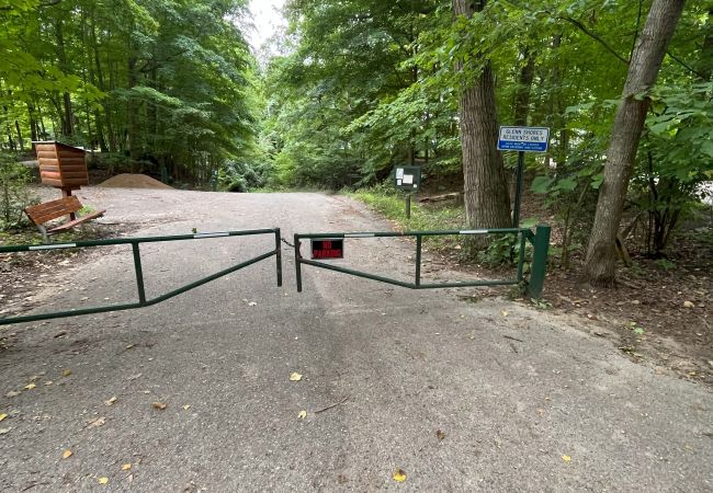 House in South Haven - Welcome to Camp Lilly House in South Haven - Welcome to Camp Lilly