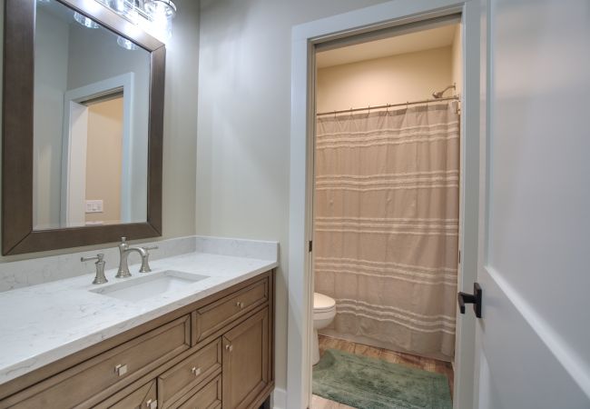 House in South Haven - Welcome to Simpli Soha House in South Haven - Welcome to Simpli Soha