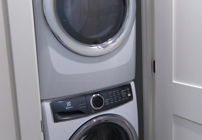 House in South Haven - Welcome to Simpli Soha House in South Haven - Welcome to Simpli Soha