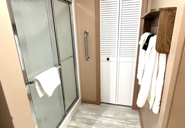 House in South Haven - Endless Sunsets Main House House in South Haven - Endless Sunsets Main House