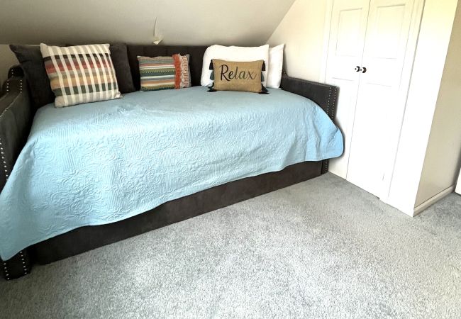 House in South Haven - Endless Sunsets Main House House in South Haven - Endless Sunsets Main House