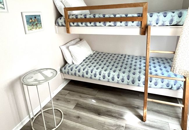 Cabin in South Haven - Endless Sunsets Cabin 2  Cabin in South Haven - Endless Sunsets Cabin 2