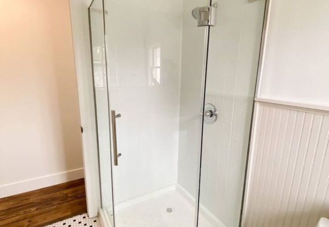 Cabin in South Haven - The Avery 12 on North Shore Cabin in South Haven - The Avery 12 on North Shore