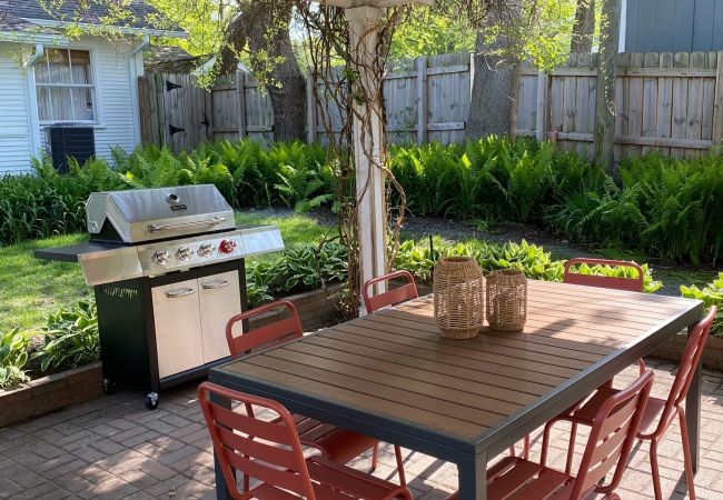 Cabin in South Haven - The Brockway 06 on North Shore Cabin in South Haven - The Brockway 06 on North Shore