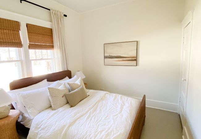 Cabin in South Haven - The Brockway 06 on North Shore Cabin in South Haven - The Brockway 06 on North Shore