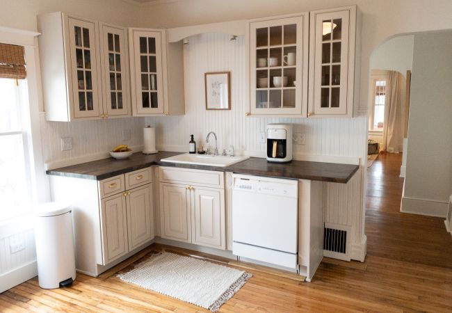 Cabin in South Haven - The Brockway 06 on North Shore Cabin in South Haven - The Brockway 06 on North Shore