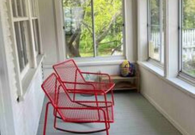 Cabin in South Haven - The Packard 10 on North Shore Cabin in South Haven - The Packard 10 on North Shore