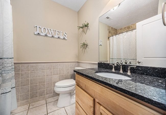 Cabin in South Haven - The Red Haven on North Beach Cabin in South Haven - The Red Haven on North Beach