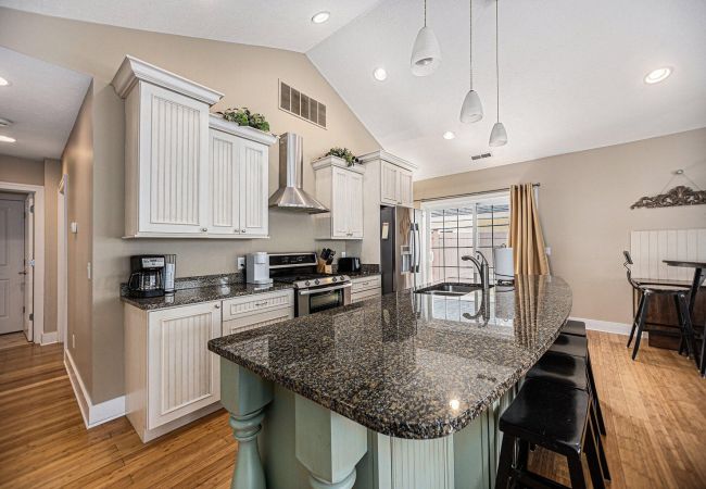 Cabin in South Haven - The Red Haven on North Beach Cabin in South Haven - The Red Haven on North Beach