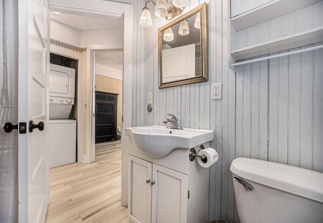 Cabin in South Haven - The Lemon Slice on North Beach Cabin in South Haven - The Lemon Slice on North Beach